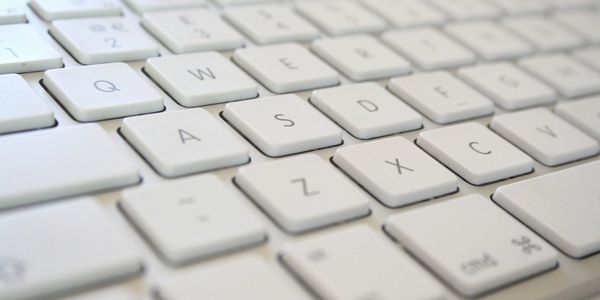 Стратегия разработки контента «8 знаков клавиатуры» 